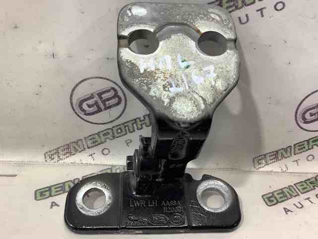 LR056354 LAND ROVER Петля двери передней левой купить в Ирпень