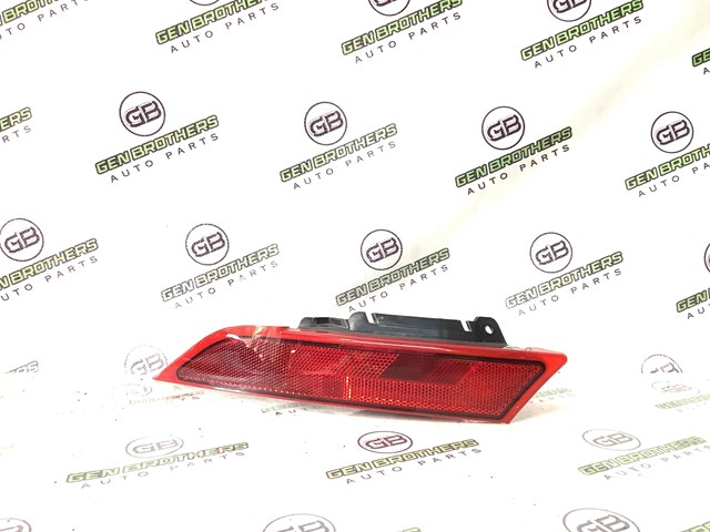 Противотуманнка задняя, левая LR082084 LAND ROVER