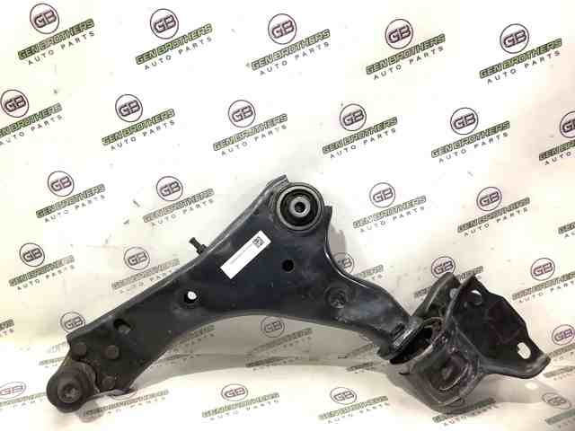 LR086108 LAND ROVER Рычаг передней подвески нижний левый купить в Полтава