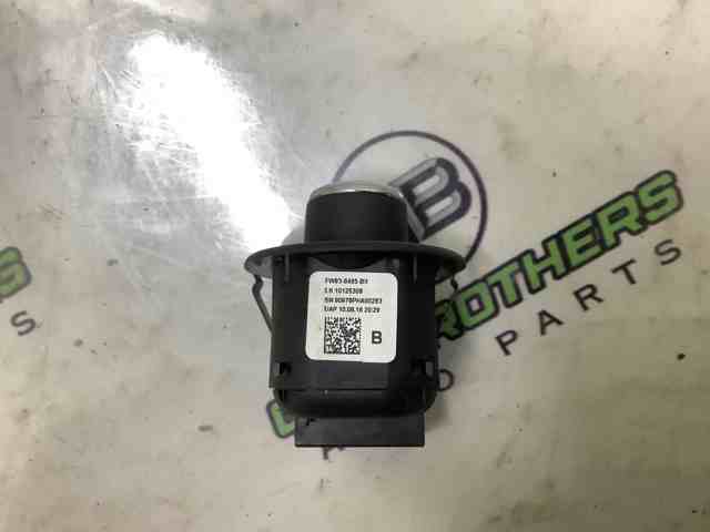 XR858807 JAGUAR купить в Павлоград