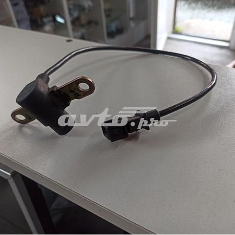 Датчик оборотов коленвала Renault Megane I