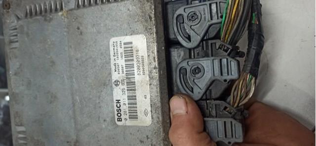 Компьютер двигателя 0281011325 BOSCH