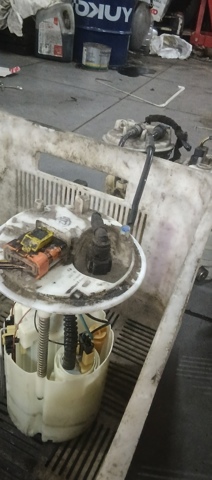 Топливный насос 0580314137 BOSCH