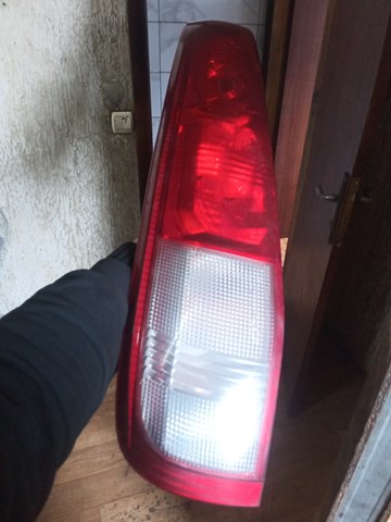Задний левый стоп 265558H326 NISSAN