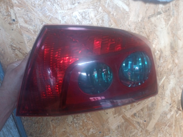 Правый стоп-сигнал 6351GC PEUGEOT