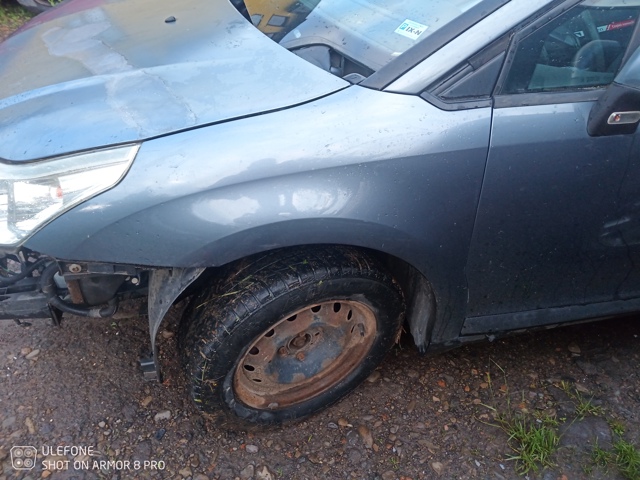 Крыло переднее левое 7840Q3 PEUGEOT