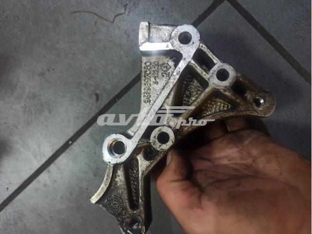 Кронштейн крепления генератора 9619897080 FIAT