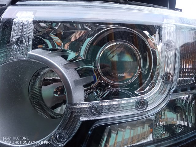 LAND ROVER LR023532 Фара левая в наличии Николаев