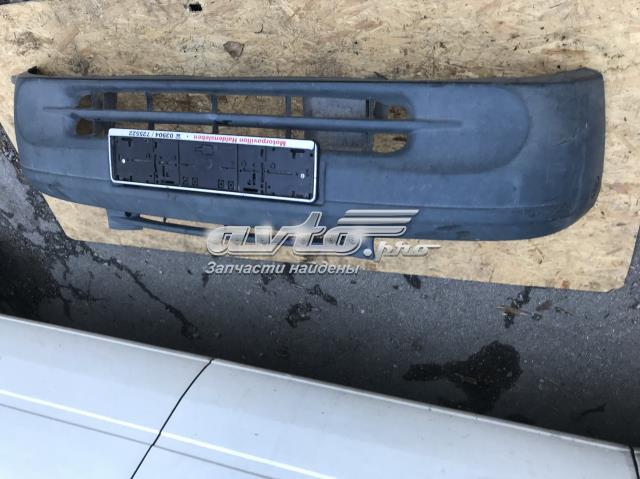 Буфер (бампер) передний 7700307057 RENAULT