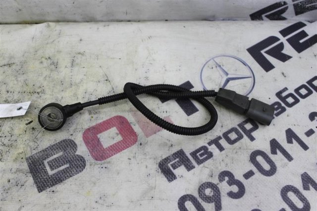 06E905377C VAG Датчик детонации купить в Чернигов