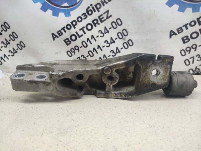 11272CG100 NISSAN Кронштейн подушки (опоры) двигателя правой купить в Черкассы