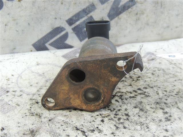 Клапан EGR системы рециркуляции отработавших газов 12569552 OPEL