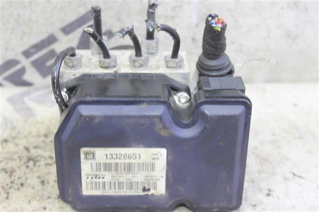 Блок управления АБС  13328651 OPEL
