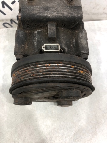 Компрессор кондиционера 1440714 FORD