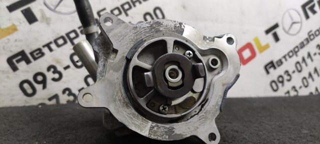NISSAN 146505CA0A Вакуумный насос в наличии Житомир