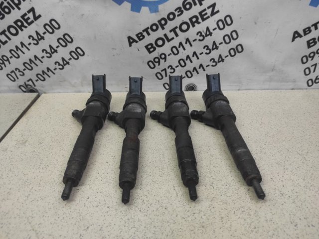 1531067JG0 SUZUKI Форсунка впрыска топлива купить в Ирпень