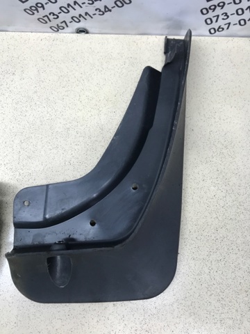 FORD 1542519 Передние брызговики в наличии Украина