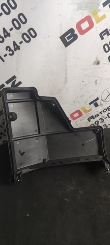 MERCEDES A1635400382 Крышка блока предохранителей в наличии Запорожье