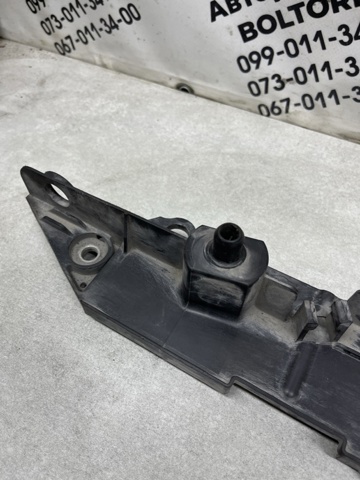 167120D020 TOYOTA Накладка диффузора радиатора верхняя купить в Тернополь