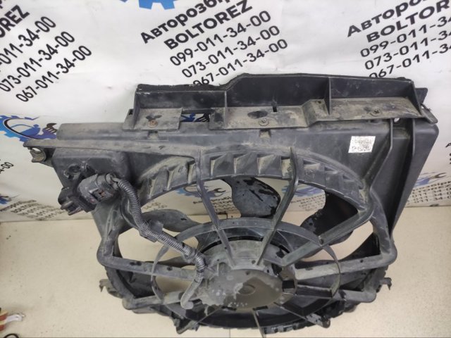 HYUNDAI 253802B700 Диффузор радиатора охлаждения, в сборе с мотором и крыльчаткой в наличии Николаев