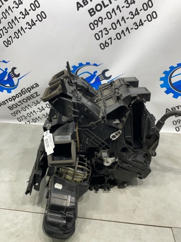 RENAULT 271206166R Корпус вентилятора печки в наличии Кривой Рог