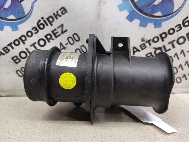 VAG 280218100 Датчик потока (расхода) воздуха, расходомер M.A.F. - (Mass Airflow) в наличии Украина