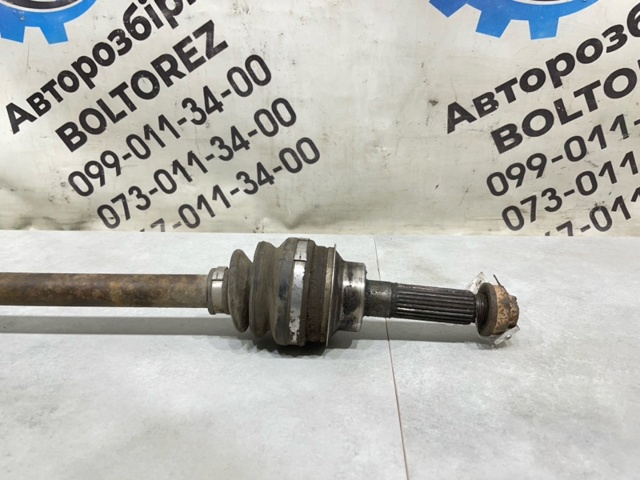 SUBARU 28421FE151 Полуось задняя левая в наличии Житомир
