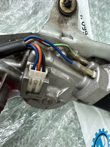 Мотор стеклоочистителя заднего стекла 287108H300 NISSAN