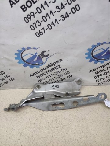 30716882 VOLVO Петля капота левая купить в Львов