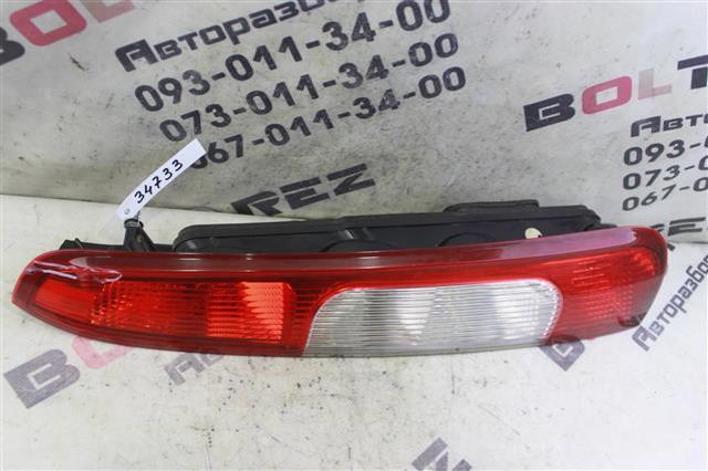 Задняя правая фара 3M5113A602AA FORD