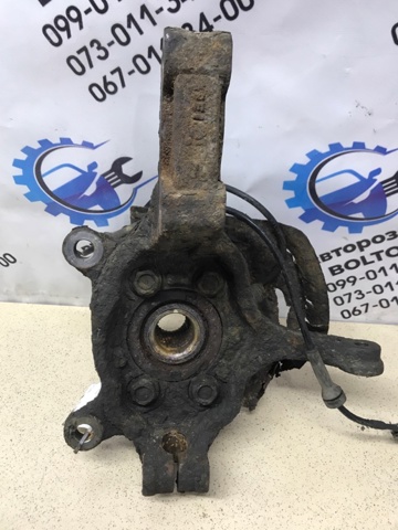NISSAN 40014JG000 Цапфа передняя правая в наличии Павлоград
