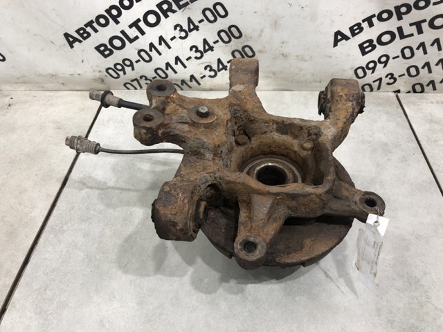 OPEL 4804808 Цапфа задняя правая в наличии Винница
