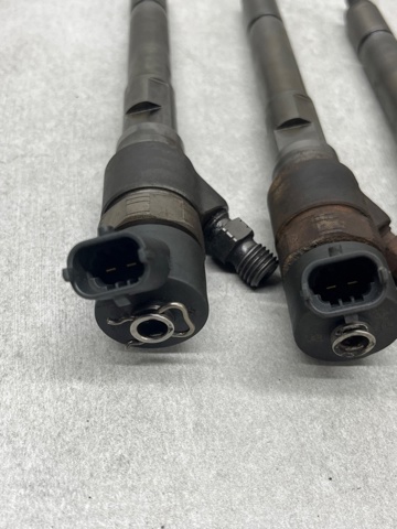 OPEL 4805346 Топливные форсунки в наличии Ровно