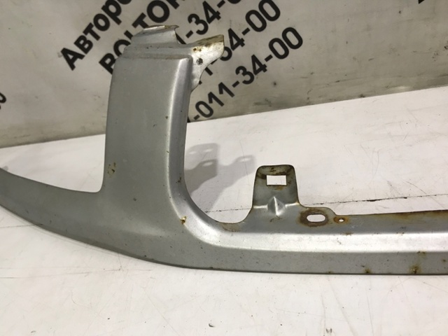 TOYOTA 5393142020 Накладка фар нижняя в наличии Житомир