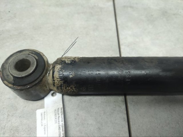 Цилиндр подвески 562005X21C NISSAN
