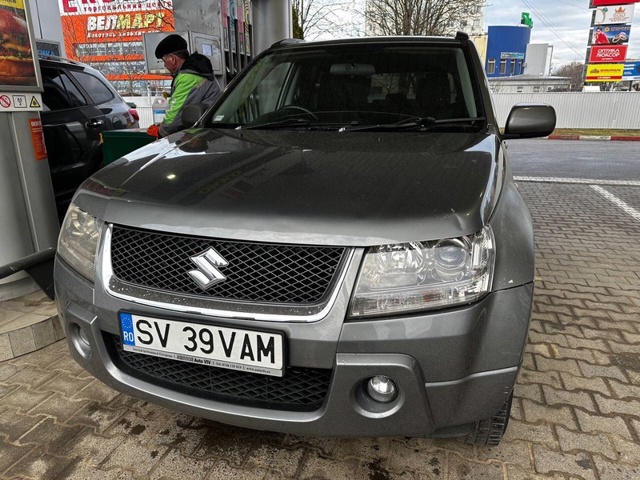 SUZUKI 5824265J00 Верхняя рамка радиатора в наличии Винница
