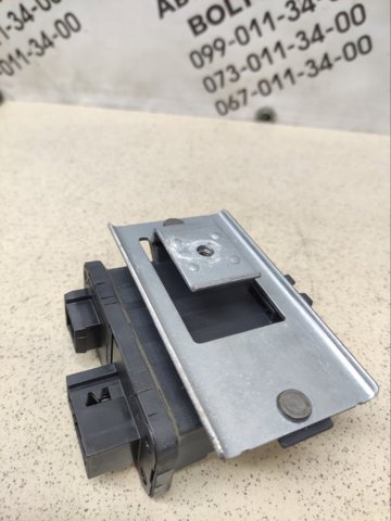 LAND ROVER 5DF009041 в наличии Черновцы