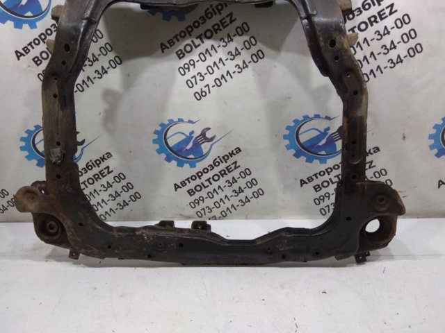 Крабобалка передней подвески 624051F000 HYUNDAI