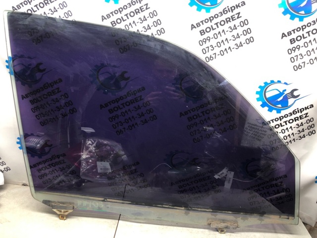 Стекло передней правой двери 6810160221 TOYOTA