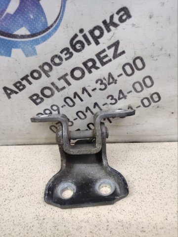 TOYOTA 6873033021 Петля двери передней правой в наличии Ровно