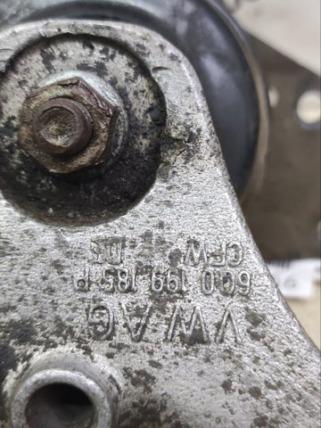 Подушка мотора правая 6Q0199167DL VAG