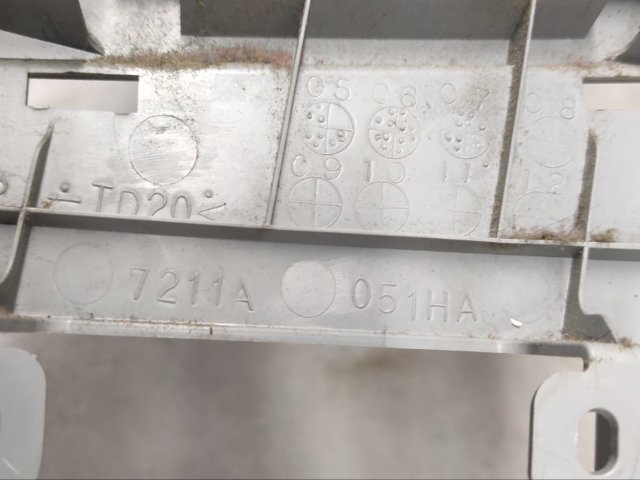 7211A051HA MITSUBISHI Обшивка стойки кузова внутренняя средняя левая купить в Чернигов