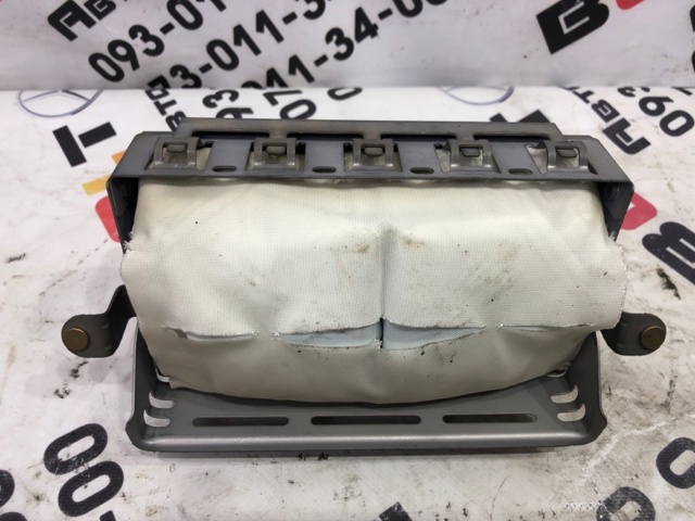 Подушка безопасности боковая 7397042060B0 TOYOTA