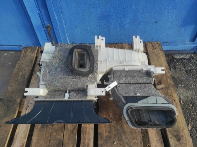 MITSUBISHI 7800A011 Корпус печки в сборе в наличии Полтава
