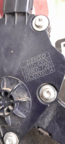 TOYOTA 7811042030 в наличии Украина