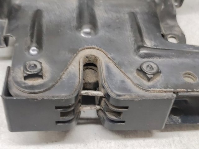 Замок капота 7L0823509C VAG
