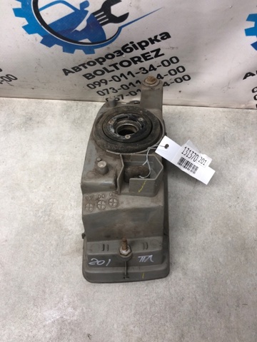 Противотуманная фара левая 8122060031 TOYOTA