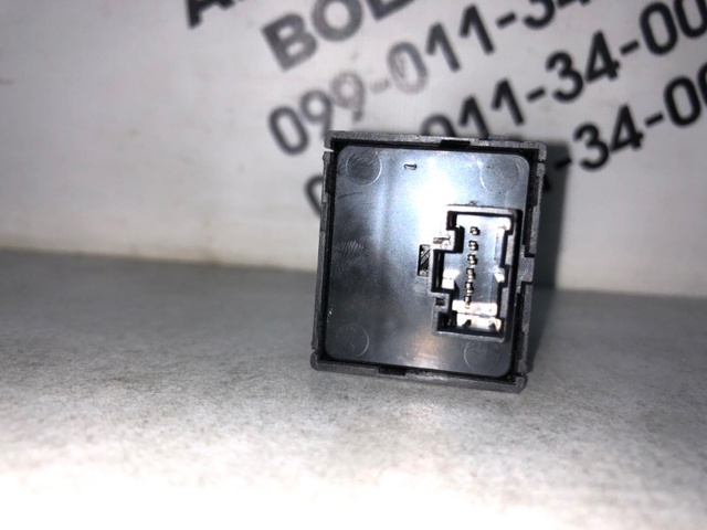 8136009000 SSANG YONG купить в Тернополь