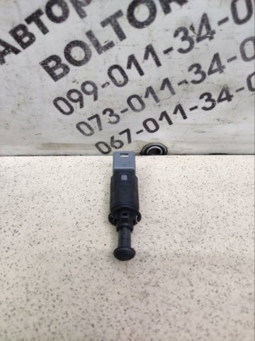 8200110895 RENAULT Датчик стоп сигнала купить в Черновцы