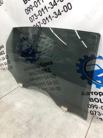 82300CG000 Стекло двери задней правой купить Винница